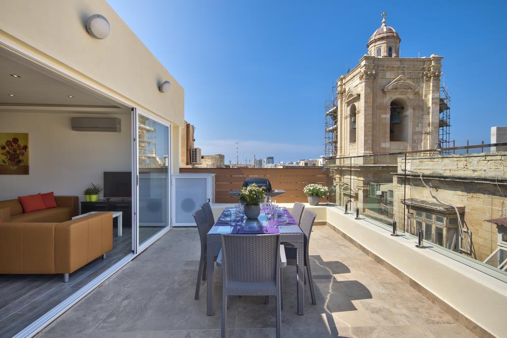 Valletta Luxe 3-Bedroom Duplex Penthouse With Sea View Terrace And Jacuzzi ภายนอก รูปภาพ