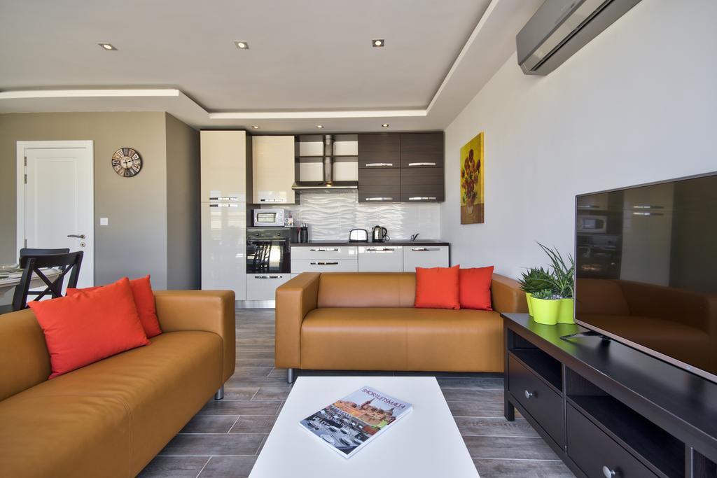 Valletta Luxe 3-Bedroom Duplex Penthouse With Sea View Terrace And Jacuzzi ภายนอก รูปภาพ